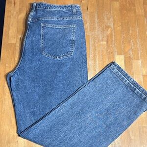 NWT PrettyLittleThing Vintage Wash Split Hem Jeans